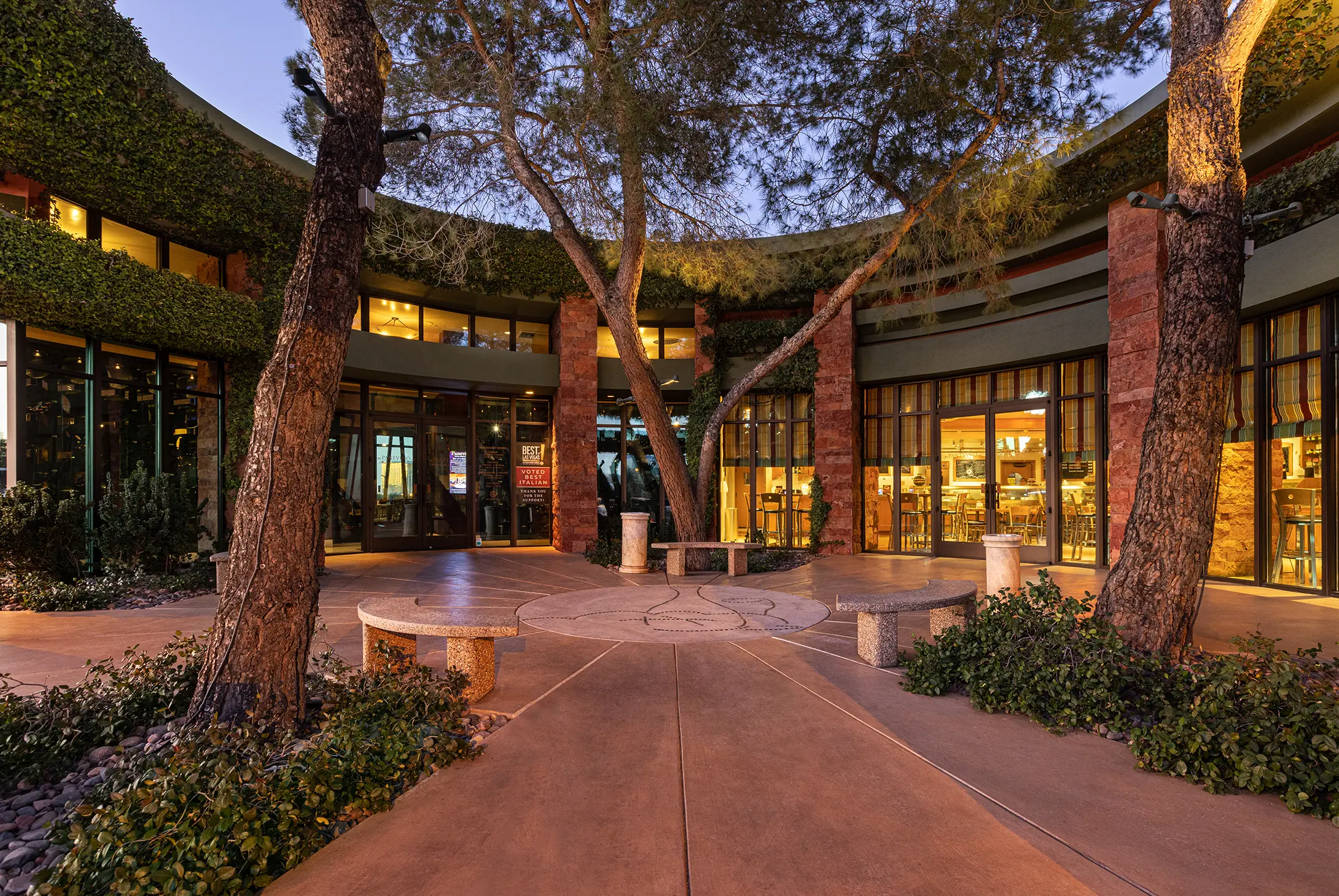 Exterior Atrium Entry-Panevino Italian Grille Las Vegas 